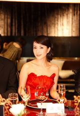汤灿写真图片
