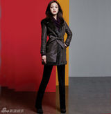 高清图：韩星金泰熙最新冬装写真 俨如华美变装秀