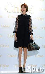 组图：李妍熙等靓装拼性感 韩彩英恢复曼妙身材