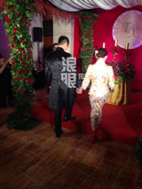 组图：刘璇办婚前答谢宴 众星捧场人气高