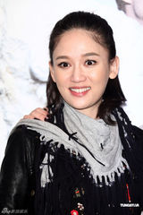 组图：杨千嬅台北发新专辑 陈乔恩送汤慰劳打气 