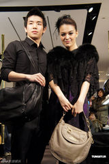 高清组图：亚太影后张榕容露肩走秀 承认喜欢潘玮柏