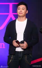 组图：杨幂刘恺威打造新剧《盛夏晚晴天》