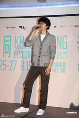 高清组图：方大同为个唱造势 透露薛凯琪送礼庆生