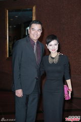 组图：黄百鸣子大婚众星出席 林峰吴千语恩爱