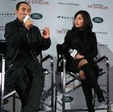 组图：揭哥大女神浪漫面纱 有人苦读有人交际