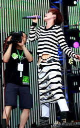 高清：热波音乐节第二天 谭维维彰显摇滚本色