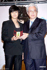 幻灯组图：韩版F4成员金范赴台湾举行粉丝见面会