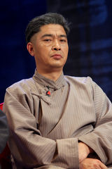 组图：新《雷雨》进京 繁漪变艳丽衬托悲剧人生