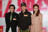 组图：《男人如衣服》香港首映 林峰熊黛林避谈感情