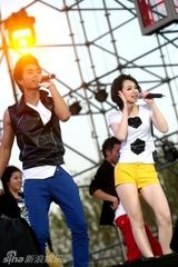 高清：中歌榜红五月音乐节开幕 汪峰压轴掀高潮