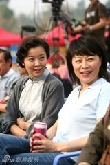 幻灯图：《中国远征军》开机 黄志忠柯蓝从恨到爱