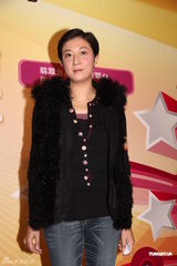 组图：吴绮莉极力否认财困 蔡枫华忙于筹备个唱