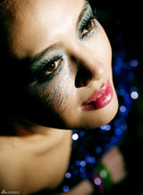 高清图：居文沛时装大片 蓝色长裙展魅惑