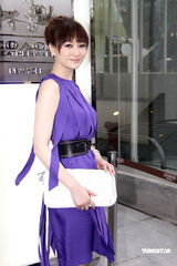 幻灯：莫文蔚与姚晨梁咏琪斗艳 新片大卖心情靓 