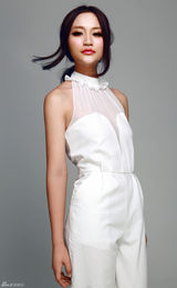 组图：陈梦露宣传照曝光 温顺灵动凸显独特气息