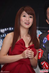 组图：卜学亮发片郭书瑶站台 再动女神隋棠脑筋