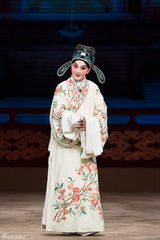 组图：京剧演员丁晓君大连献艺