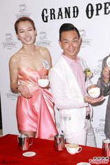 组图：梁烈唯澄清绯闻 称视苟芸慧妹妹