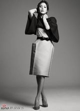 高清组图：韩国女星高小英黑白写真 成熟优雅