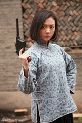 组图：崔波《尖刀队》百变造型玩转谍战风