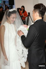 组图：纪文蕙大婚性感露半球 曾之乔杨佑宁也想婚