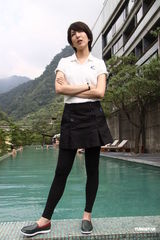 组图：杨谨华新剧角色超MAN 与蓝正龙“男男恋”