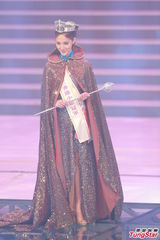 组图：本届港姐冠军陈凯琳比赛瞬间