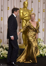 高清图：奥斯卡后台影后梅丽尔-斯特里普自信洋溢