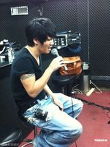 组图：曹格提早来港备战个唱 坚持健身吃营养餐