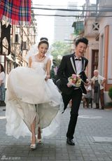 组图：《断奶》佟丽娅雷佳音曝甜蜜剧照