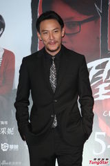 组图：杨采妮携张震宣传导演处女作