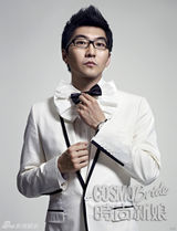 组图：陈数赵胤胤封面大片曝光 杂志送新婚祝福