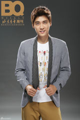 组图：李易峰《BQ》拍摄鬼马写真
