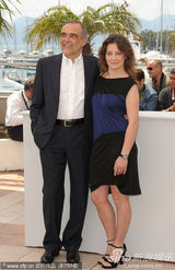 幻灯：蒂姆-伯顿携评委团亮相 金赛贝尔乔凡娜比美