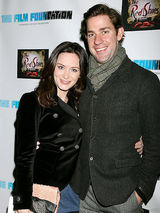 幻灯：皮特东京亮相 《天伦》两女星纵情相拥