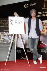 组图：陈豪开店想邀陈茵媺剪彩 否认恋情称只是看楼