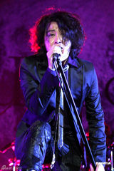 组图：日本乐队Luna Sea香港开唱 万人齐欢掀高潮