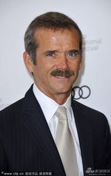 组图：《地心引力》亮相 布洛克与粉丝亲密交流