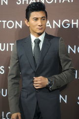 组图：范冰冰巩俐吴奇隆等出席上海时装秀