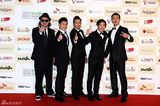 高清组图：韩团2NE1Beast等亮相Melon音乐颁奖礼