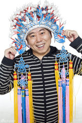 组图：《男媒婆》潘长江变身萌叔追女神张庭