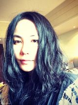 组图：王菲生日素颜自拍仍女神 粉丝留言盼复出