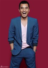 组图：陈龙“小新式”粗眉搞怪 “武松”也有可爱时