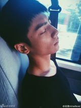 组图：《笙箫默》何以琛赵默笙学生期演员罗云熙吴倩曝光