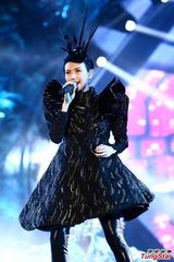 组图：孙燕姿新加坡演唱会爆棚 奠定国宝级地位