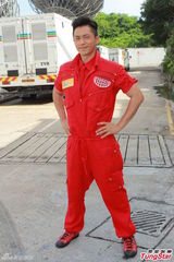 组图：森美被称大叔感伤心 搭档四女缤纷靓丽