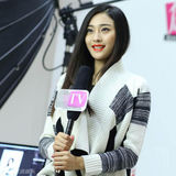 组图：那英四美拍片 陈冰肢体僵硬刘明湘爱右脸李嘉格眼神迷离