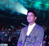 组图：钟汉良亮相新歌榜颁奖礼 三奖成大赢家
