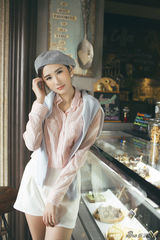 组图：高珑珂轻摇滚写真甜美可人